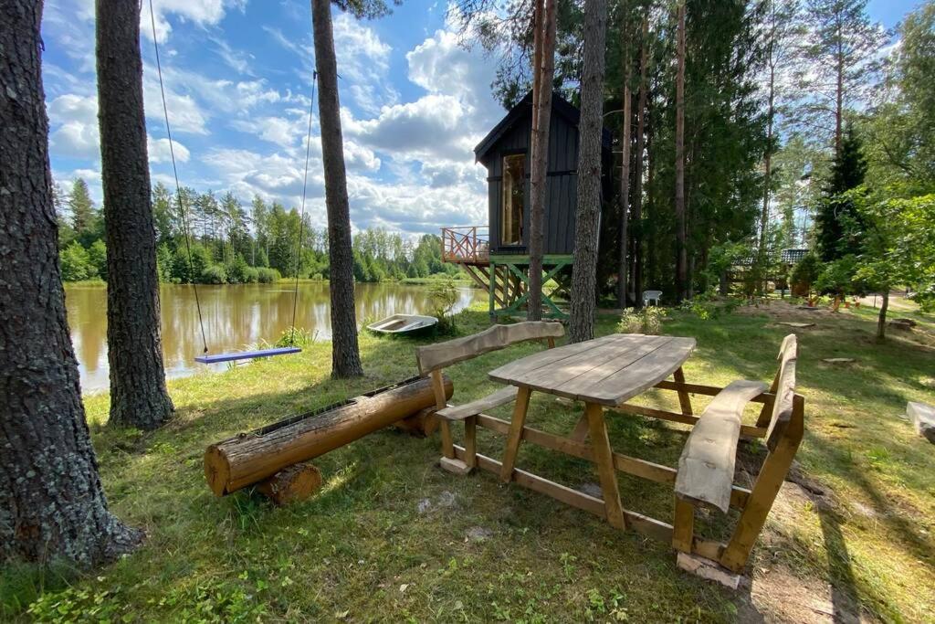 Dragon House In The Tree! Jacuzzi, Sauna ,Cinema,Heated Lici  Екстериор снимка