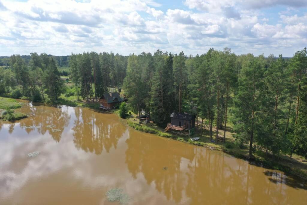 Dragon House In The Tree! Jacuzzi, Sauna ,Cinema,Heated Lici  Екстериор снимка