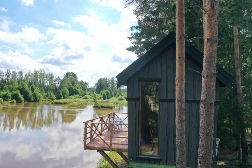 Dragon House In The Tree! Jacuzzi, Sauna ,Cinema,Heated Lici  Екстериор снимка