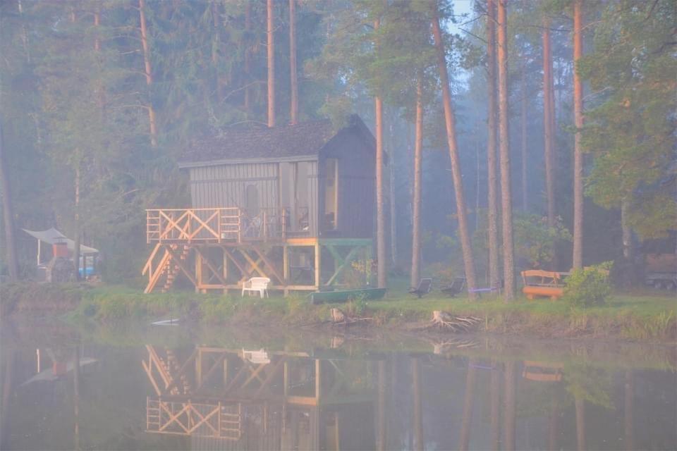 Dragon House In The Tree! Jacuzzi, Sauna ,Cinema,Heated Lici  Екстериор снимка