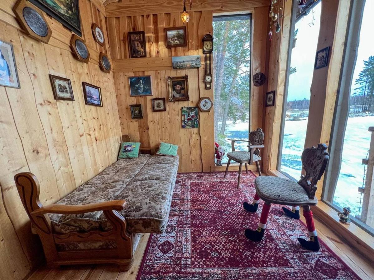 Dragon House In The Tree! Jacuzzi, Sauna ,Cinema,Heated Lici  Екстериор снимка