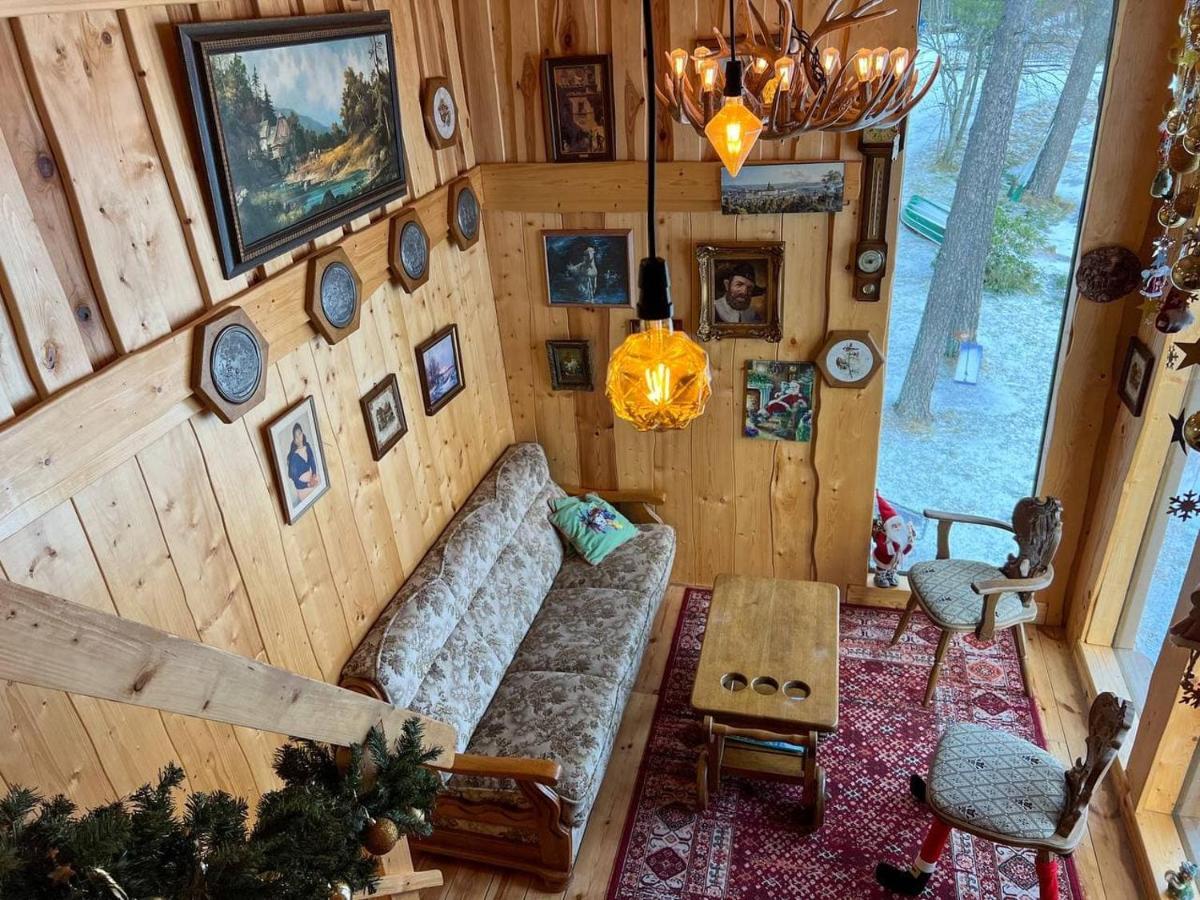 Dragon House In The Tree! Jacuzzi, Sauna ,Cinema,Heated Lici  Екстериор снимка